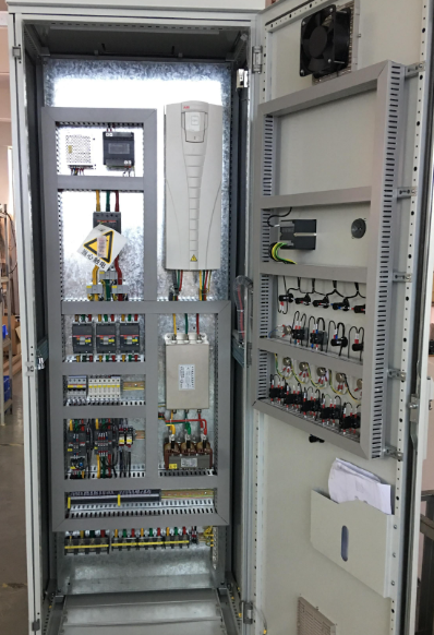 風(fēng)機(jī)電氣控制柜的維保和功能檢測